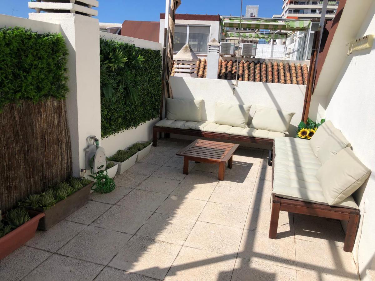 El Cortijuelo. Magnificent Triplex Terraced House With Rooftop Of 18M2, Overlooking The Sea. Parking Торемолинос Екстериор снимка