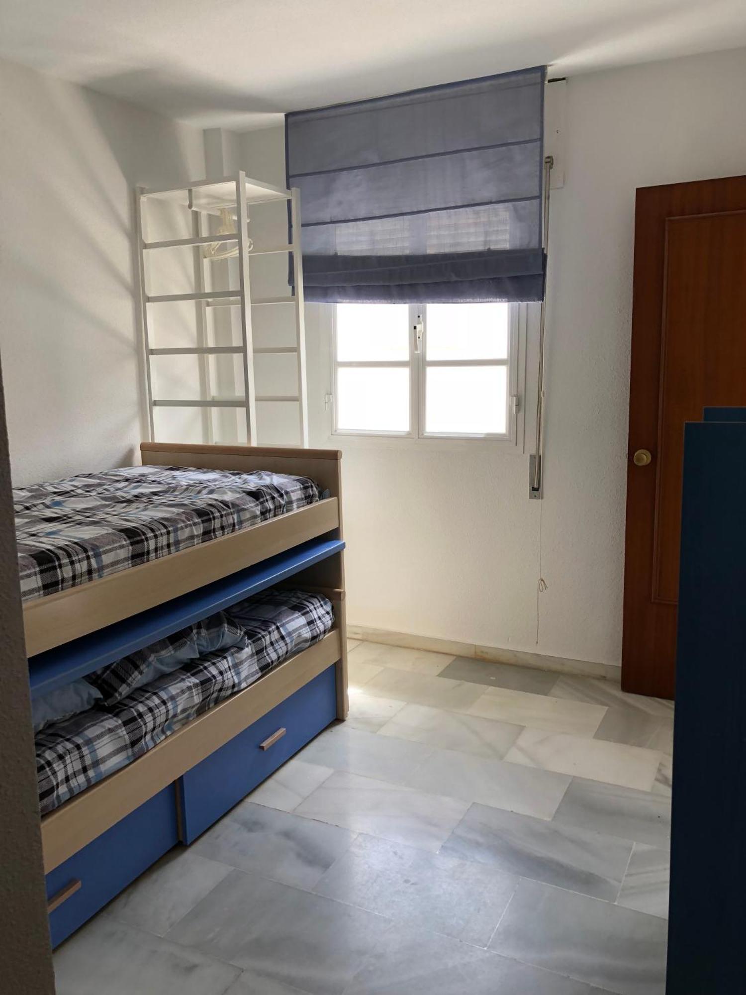 El Cortijuelo. Magnificent Triplex Terraced House With Rooftop Of 18M2, Overlooking The Sea. Parking Торемолинос Екстериор снимка
