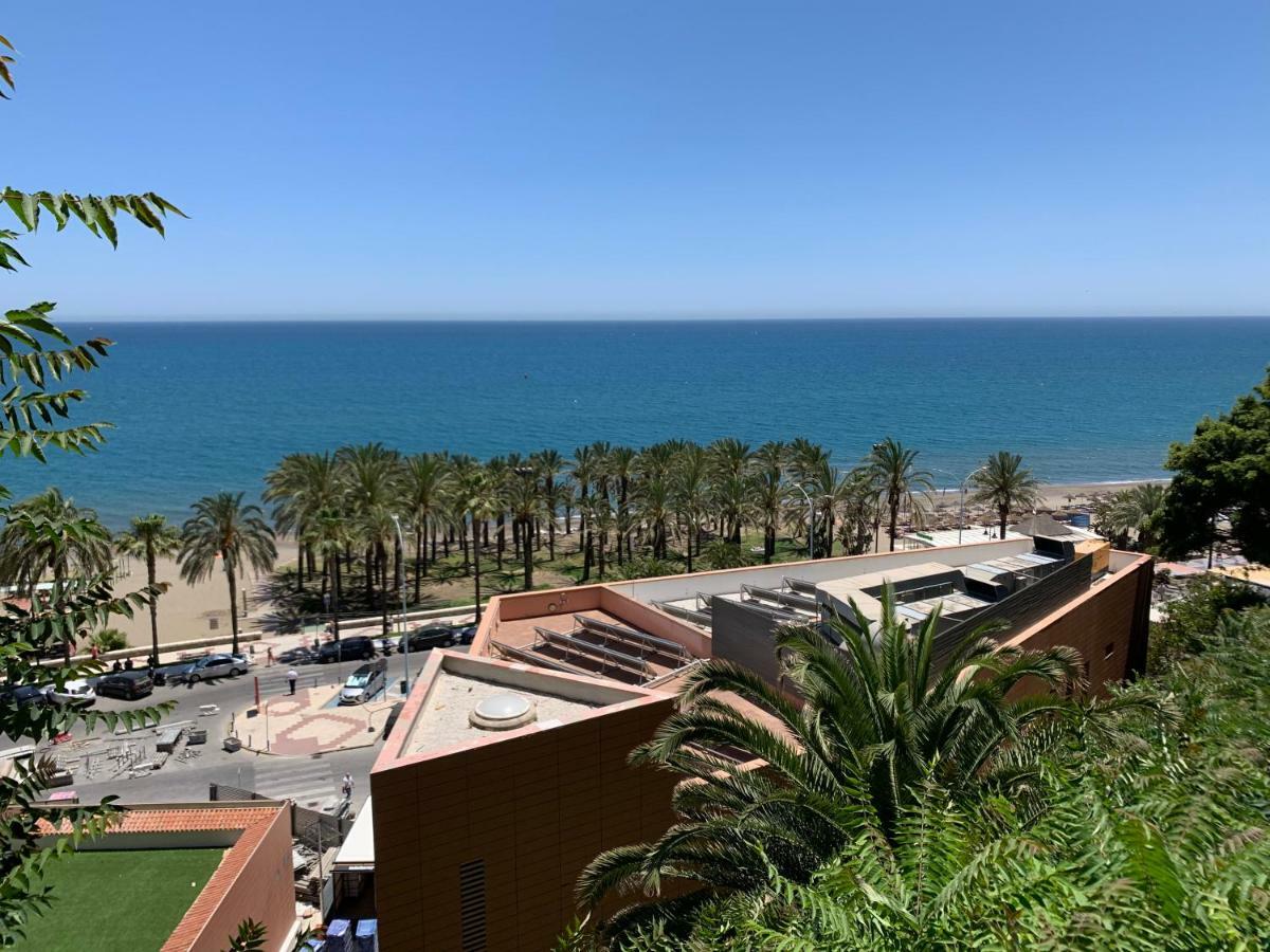 El Cortijuelo. Magnificent Triplex Terraced House With Rooftop Of 18M2, Overlooking The Sea. Parking Торемолинос Екстериор снимка
